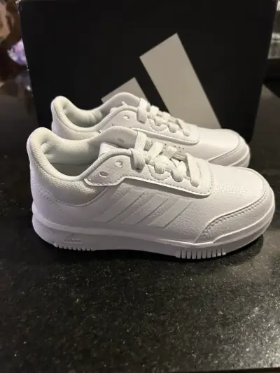Adidas unisex 31,5 - miniatura 1
