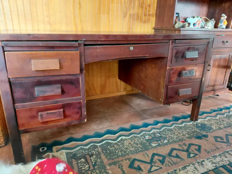 Escritorio de ministro madera con cajones - 5