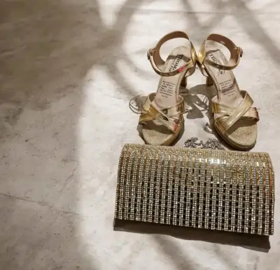 Vestido de fiesta gasa Corte Imperio,zapatos y car - miniatura 2