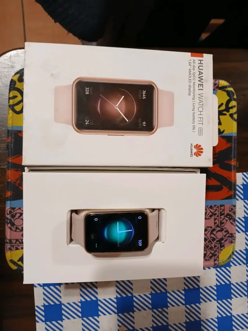Smartwatch Huawei Watch Fit con pantalla AMOLED - 1