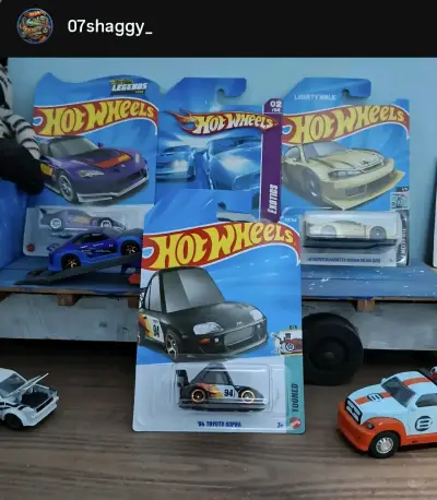 Hot Wheels - miniatura 2