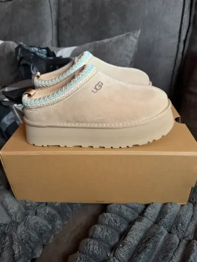 Zapatillas UGG color sand - miniatura 1