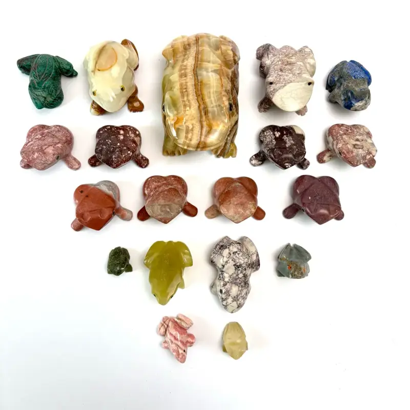 Colección de ranas de piedra decorativas - 4