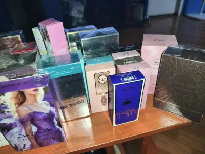 Set de perfumes variados para mujer alternativos - miniatura 4