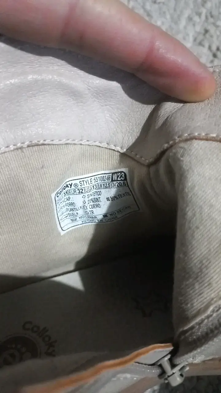 Botines de cuero gris para niña con diseño de corazón - 6