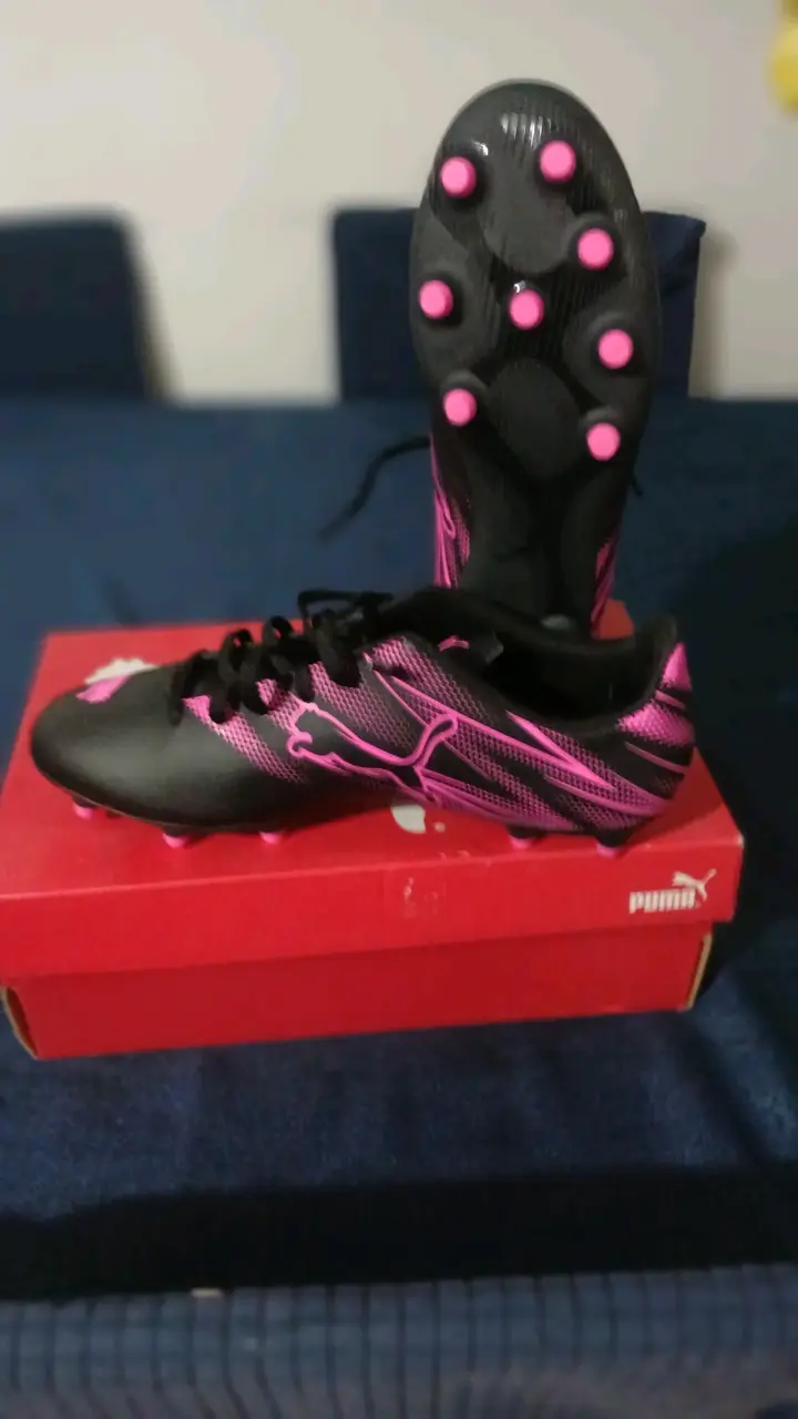 Zapatos de fútbol pumas originales - 2