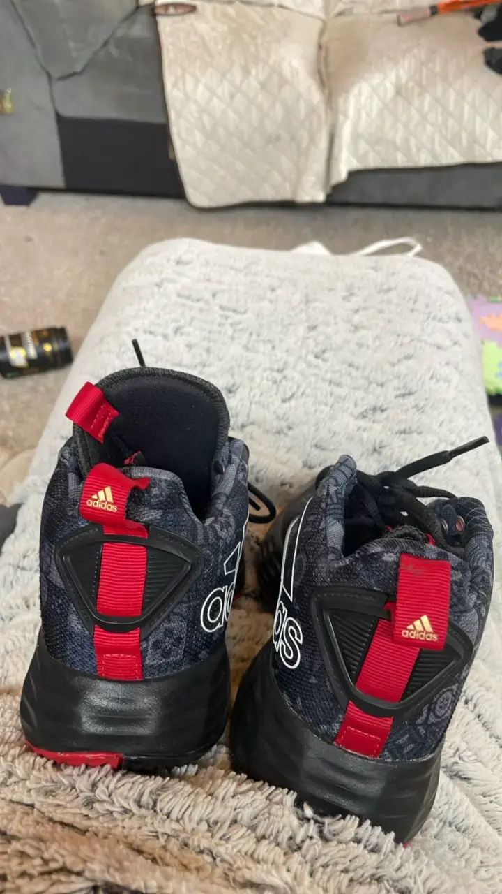 Zapatillas Adidas originales sin uso❗️🚨 - 5