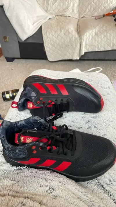 Zapatillas Adidas originales sin uso❗️🚨 - miniatura 6