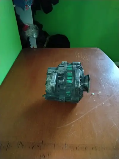 Alternador usado para vehículo - miniatura 4