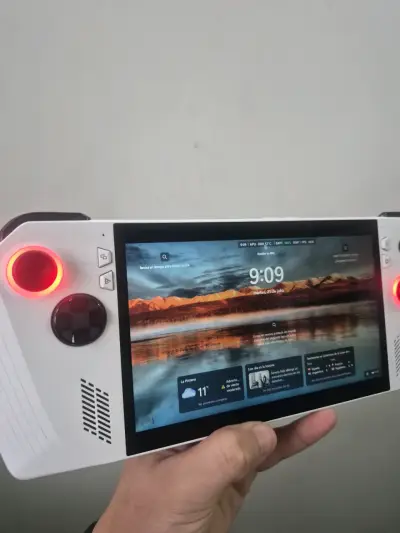 SE VENDE ASUS ROG ALLY Z1 EXTREM - miniatura 1