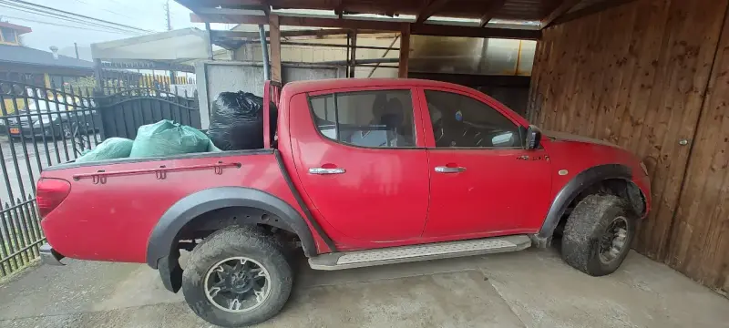 Mitsubishi L200 Katana 4x4 2015 Diésel - 1