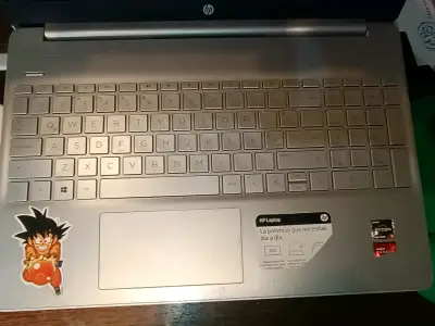 Notebook HP con pantalla de 15,6' pulgadas - miniatura 2