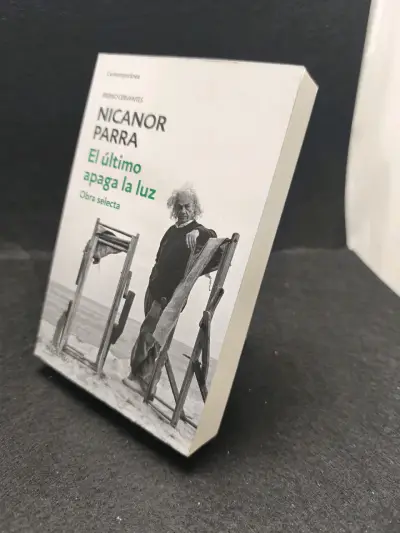 Libro 'El último apaga la luz' de Nicanor Parra - miniatura 3