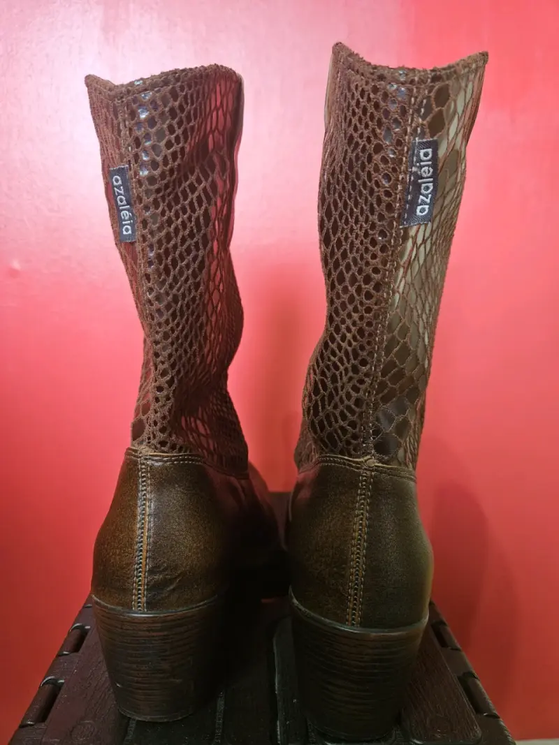 Botas vaqueras de cuero marrón con diseño serpiente - 4
