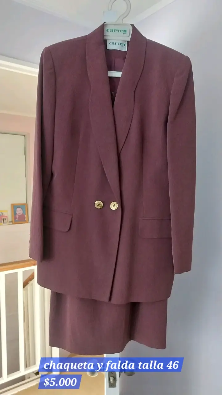 Conjunto de chaqueta y falda Carven talla 46