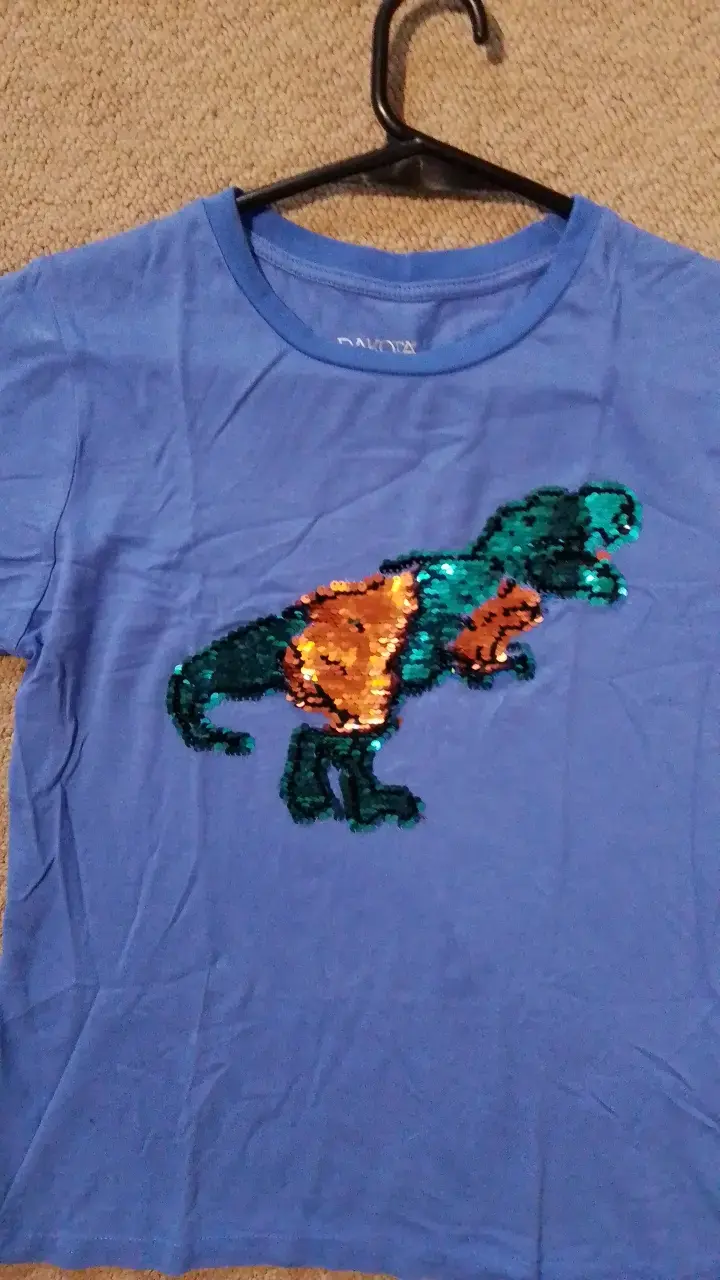 Polera azul con dinosaurio de lentejuelas - 3