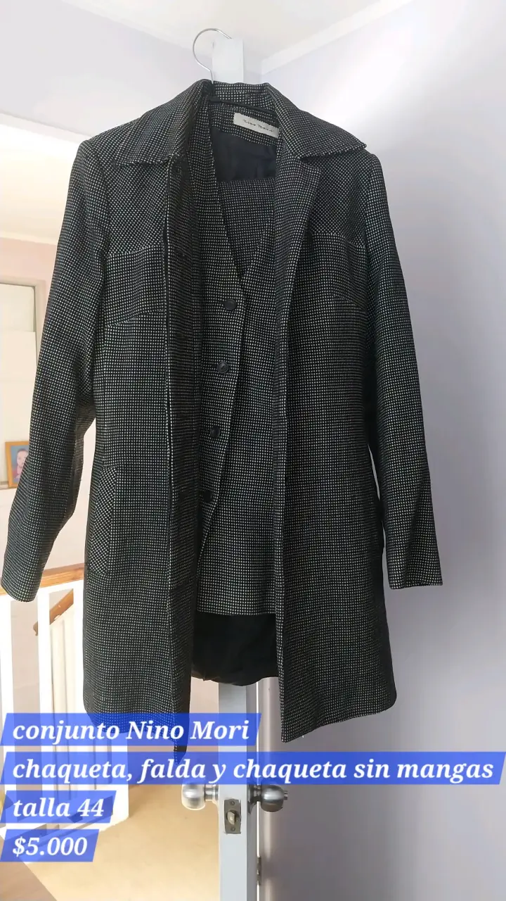 Conjunto Nino Mori chaqueta y falda talla 44