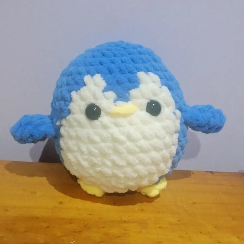 Peluche pingüino de colores personalizable
