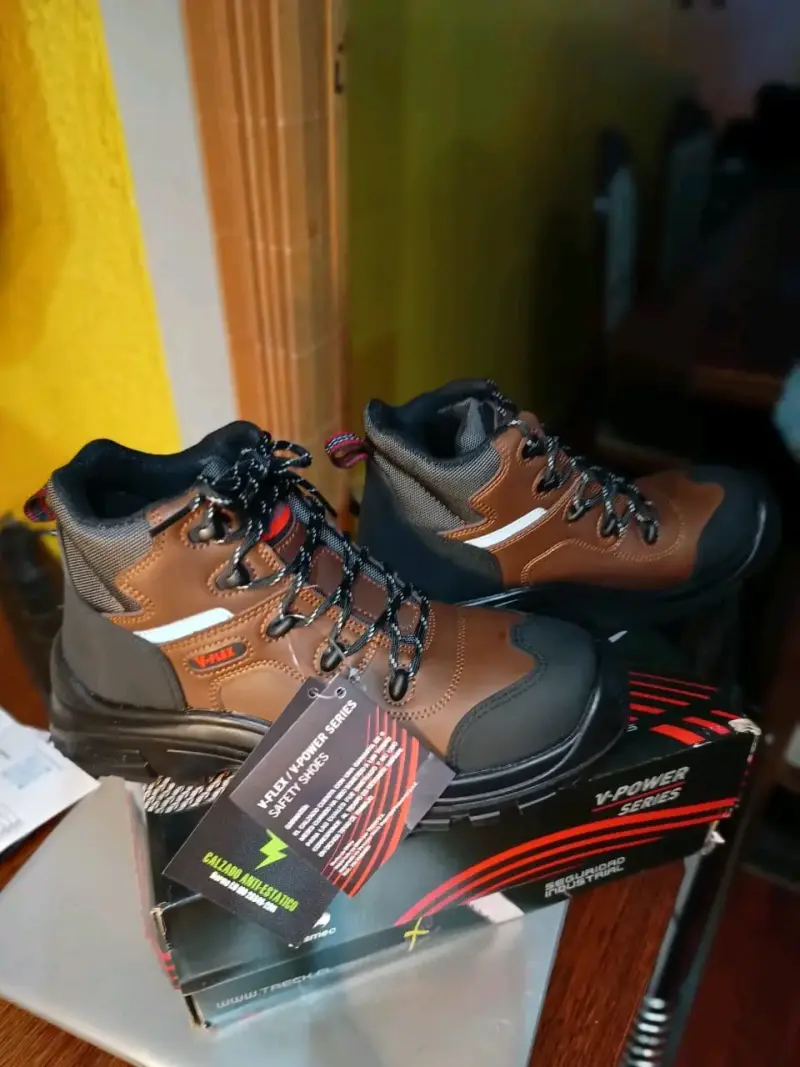 Botas de seguridad V-Flex marrones resistentes - 4