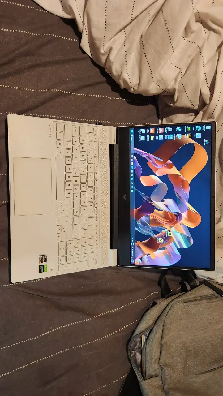Laptop HP victus 15 gtx 1650 4gb - 1