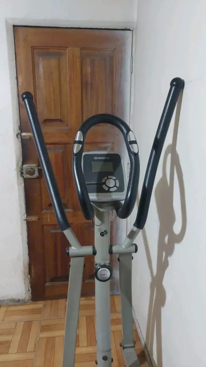 Máquina elíptica para ejercicio en casa - 4