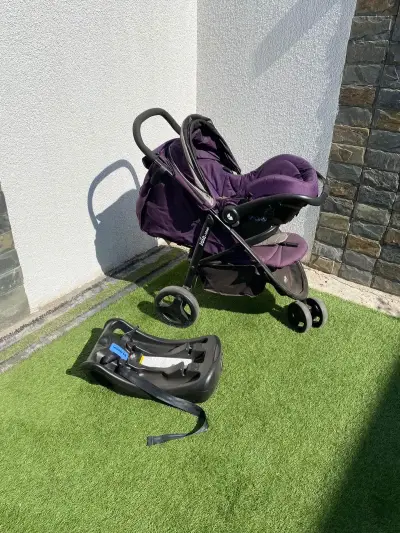 Coche de bebé Joie con base desmontable - miniatura 1