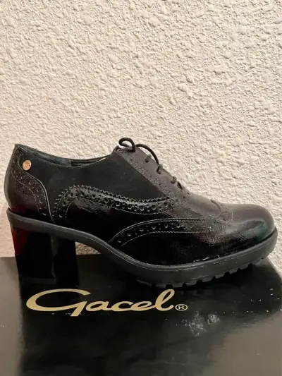 Zapatos Cuero Charol negros con tacón GACEL - miniatura 3