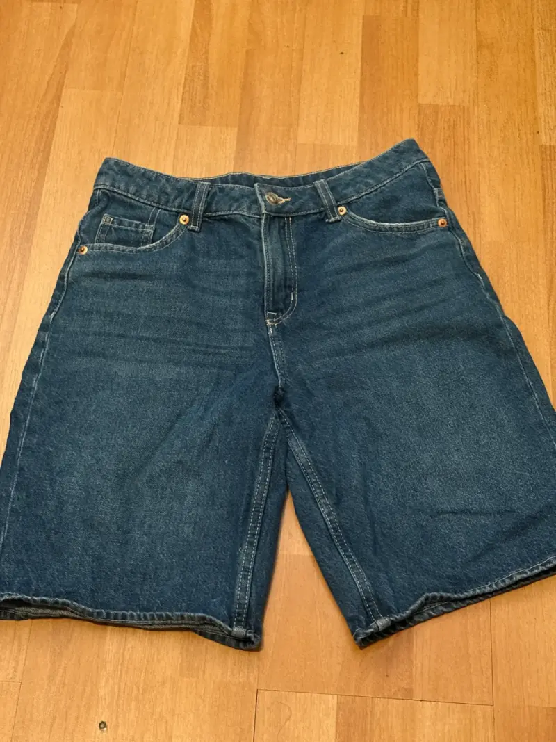 Shorts de mezclilla azul para mujer