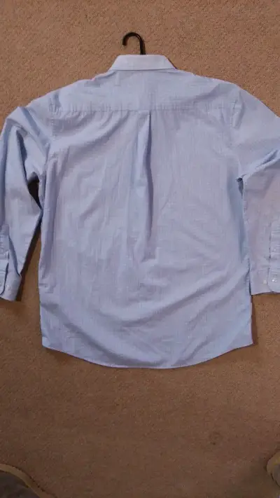 Camisa formal azul claro para hombre - miniatura 5
