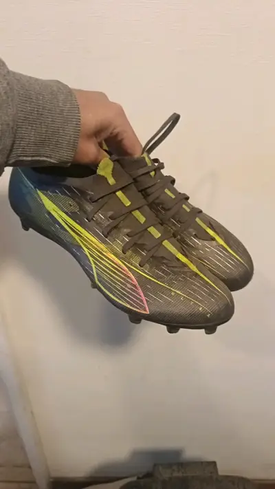 Zapatillas de fútbol Puma Ultimate FG - miniatura 1