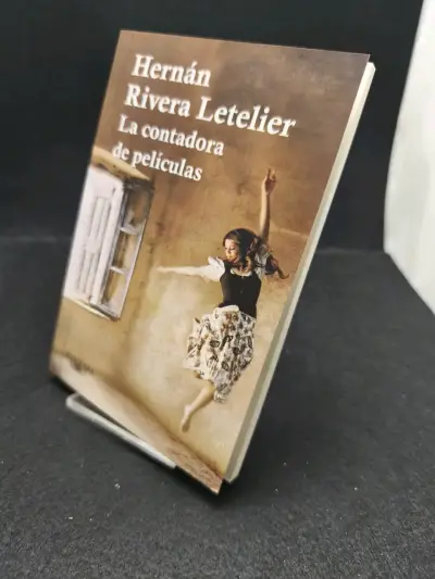 Libro 'La contadora de películas' de Hernán Rivera Letelier - miniatura 3