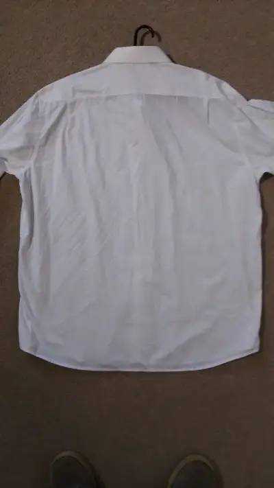 Camisa blanca de vestir para hombre - miniatura 5