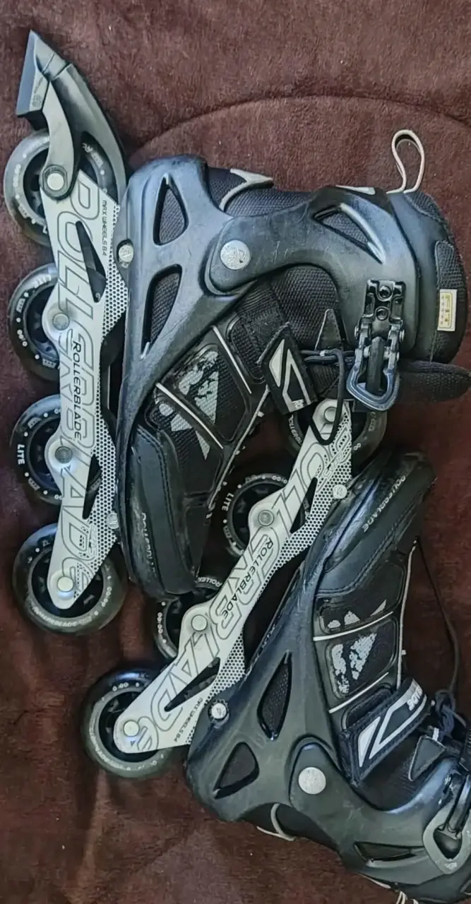 Patines en línea Rollerblade negros de 4 ruedas - 1