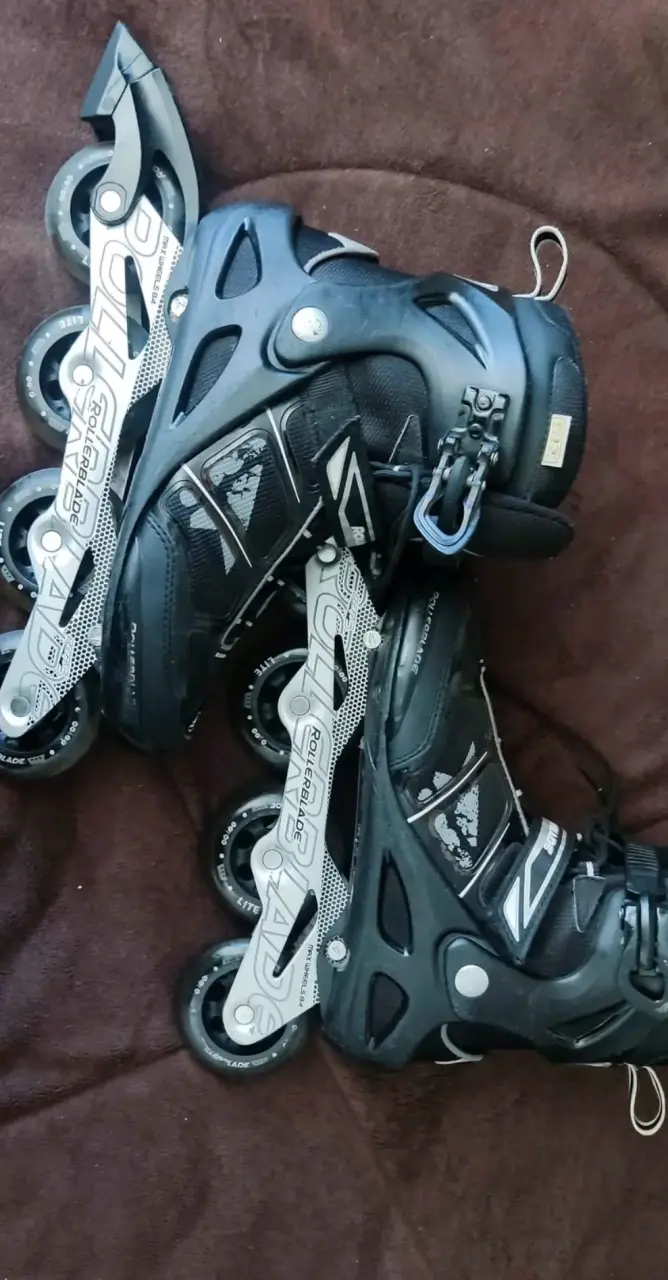 Patines en línea Rollerblade negros de 4 ruedas - 2