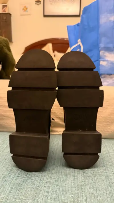 Botines dorados Zara - miniatura 4