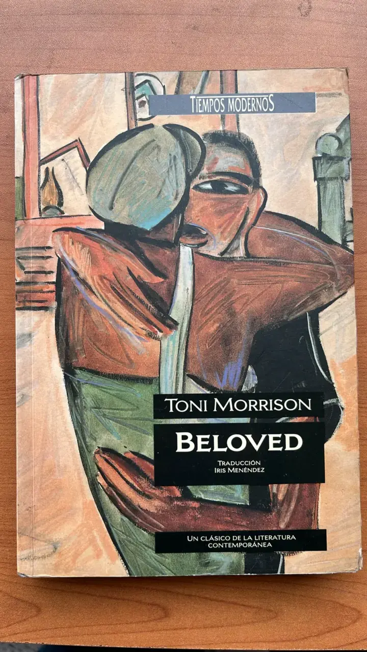 Libro 'Beloved' de Toni Morrison en español - 1