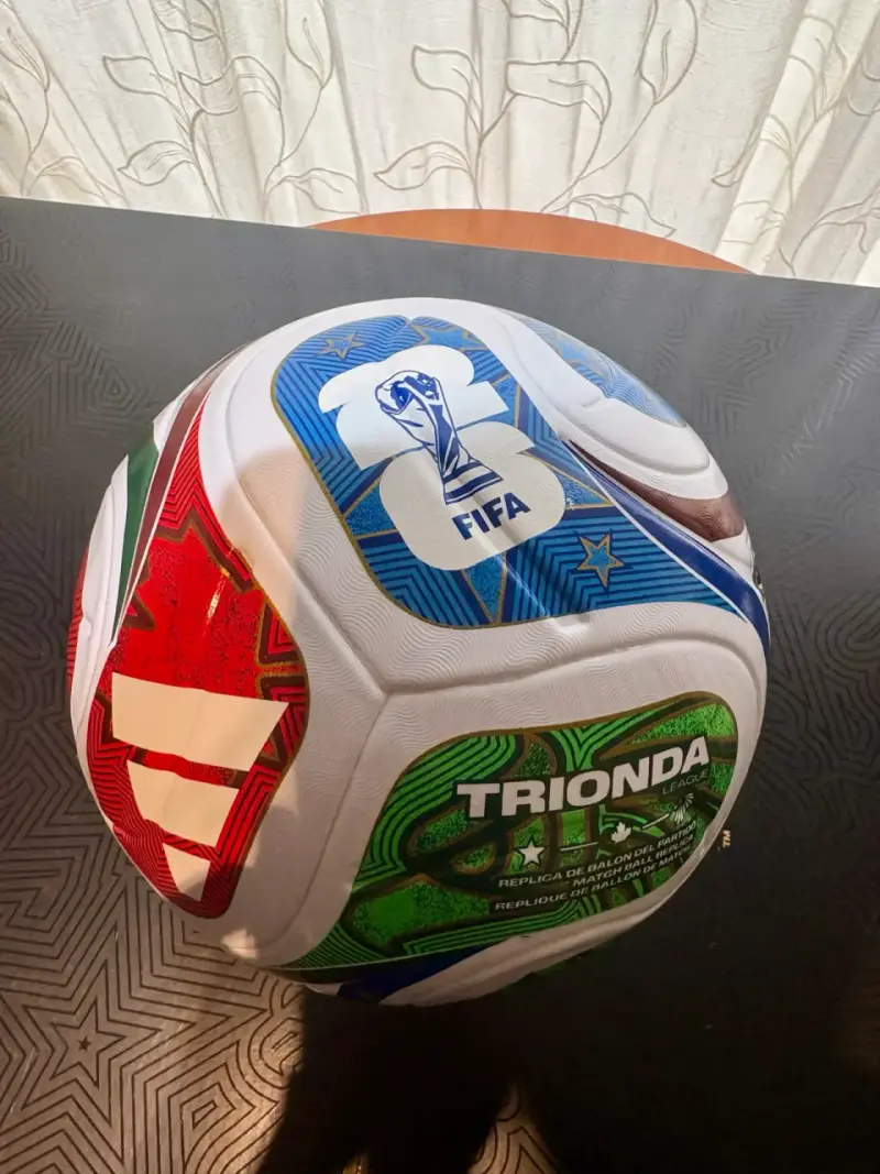 Balón adidas nuevo Trionda Mundial Fifa 2026 - 5