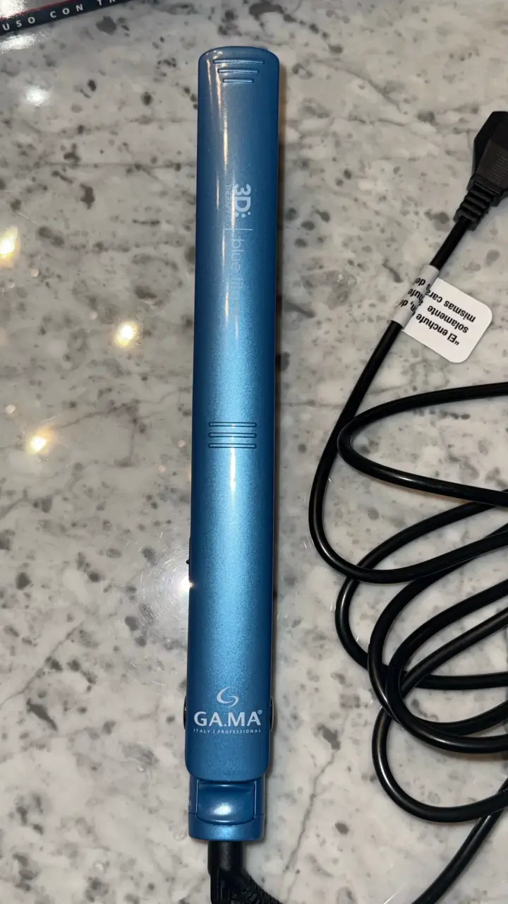 Plancha de Pelo Gama Blue Titanio 3D Therapy - 4