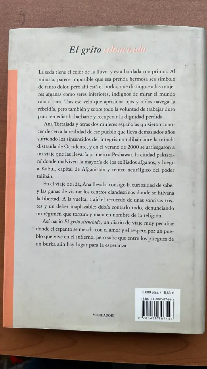 Libro 'El Grito Silenciado' de Ana Tortajada - 2