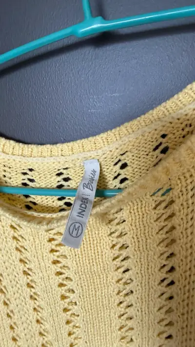 Sweater calado amarillo pastel - miniatura 3