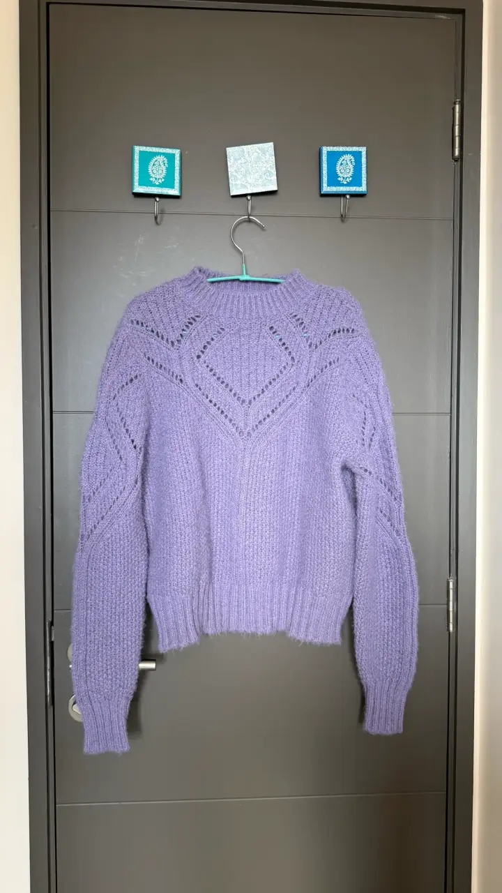 Sweater de punto morado pastel - 1
