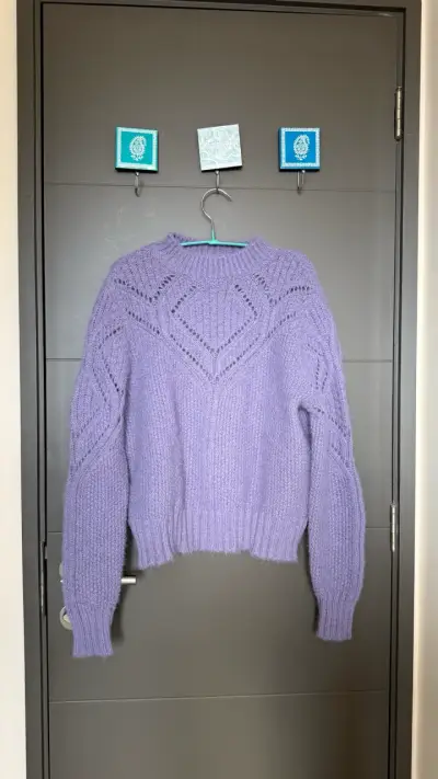 Sweater de punto morado pastel - miniatura 1