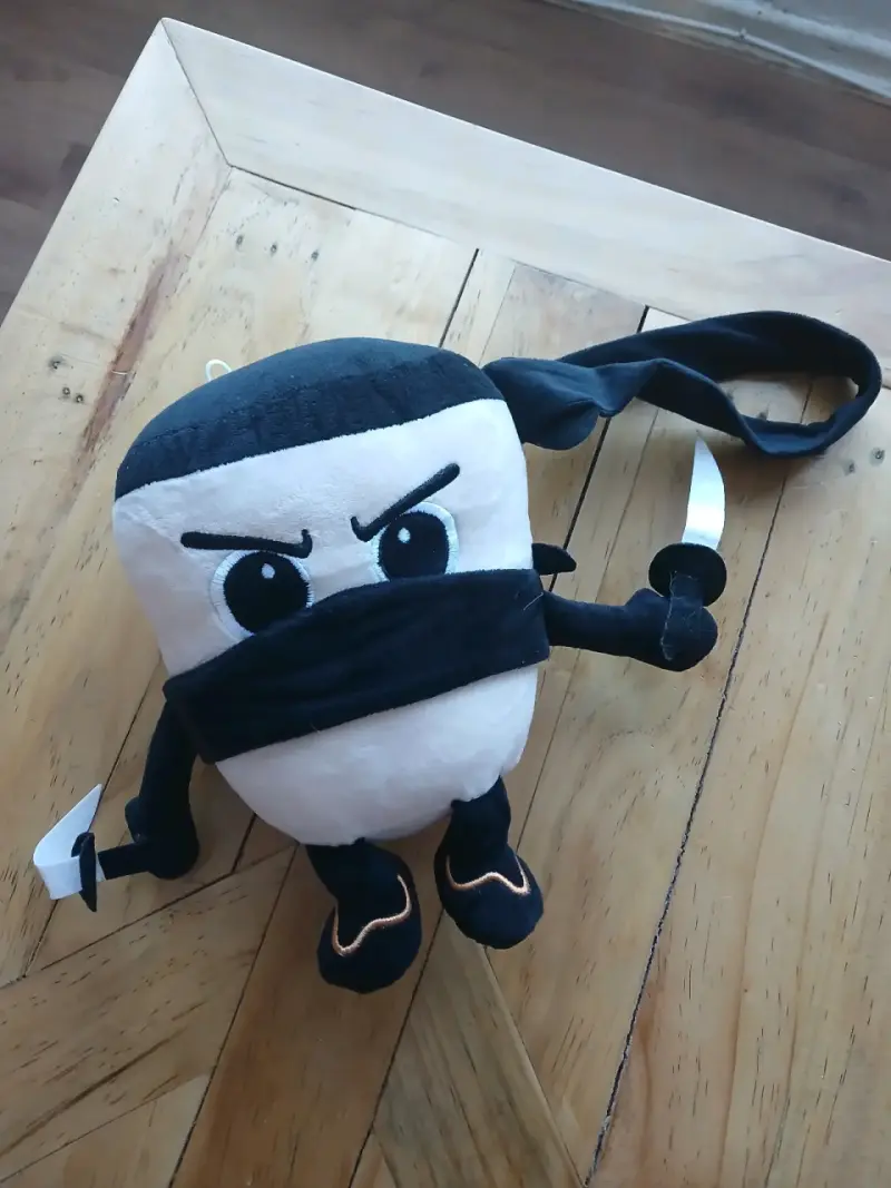 Peluche Capuchino Asesino - 4