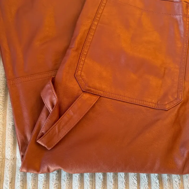Pantalones de ecocuero café - 6
