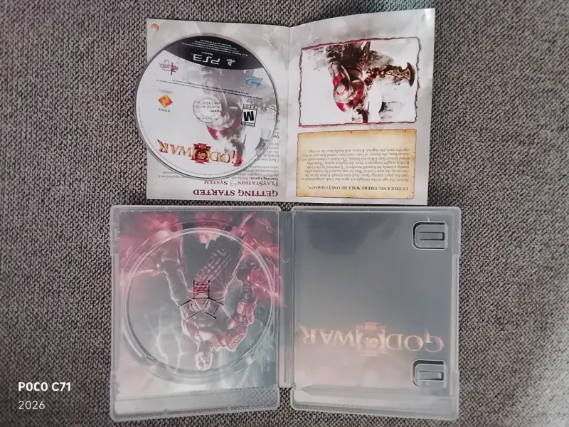 God of War III para PS3 en buen estado - 2