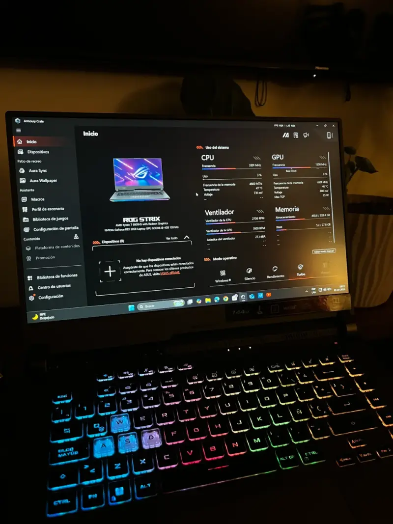 Laptop ASUS ROG Strix g513 - 1