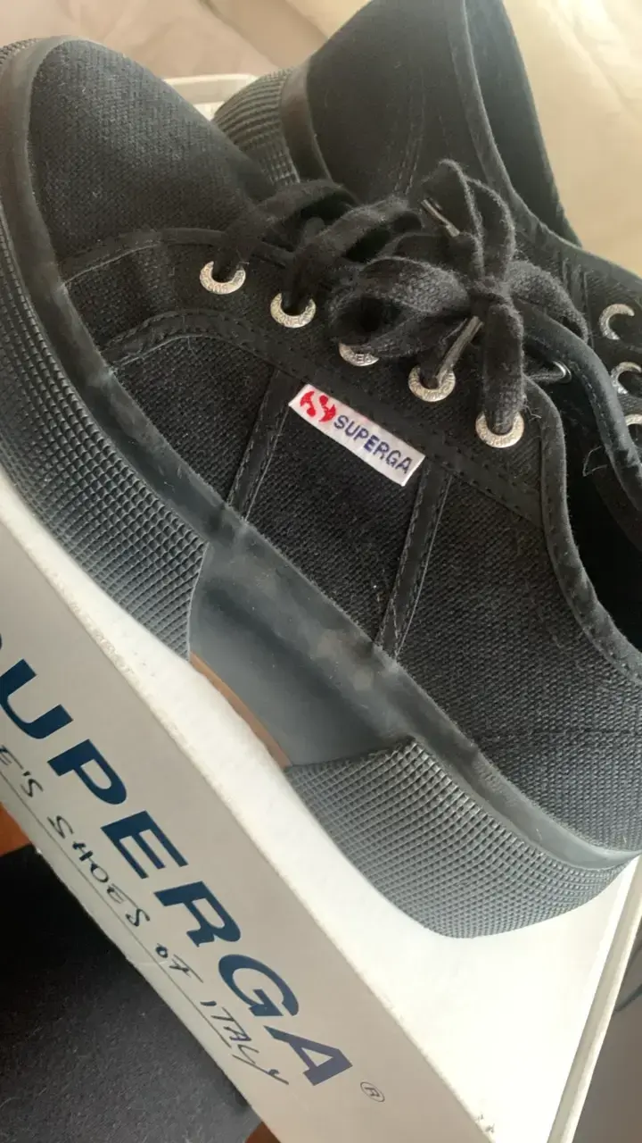 Zapatillas negras de lona Superga con plataforma - 3
