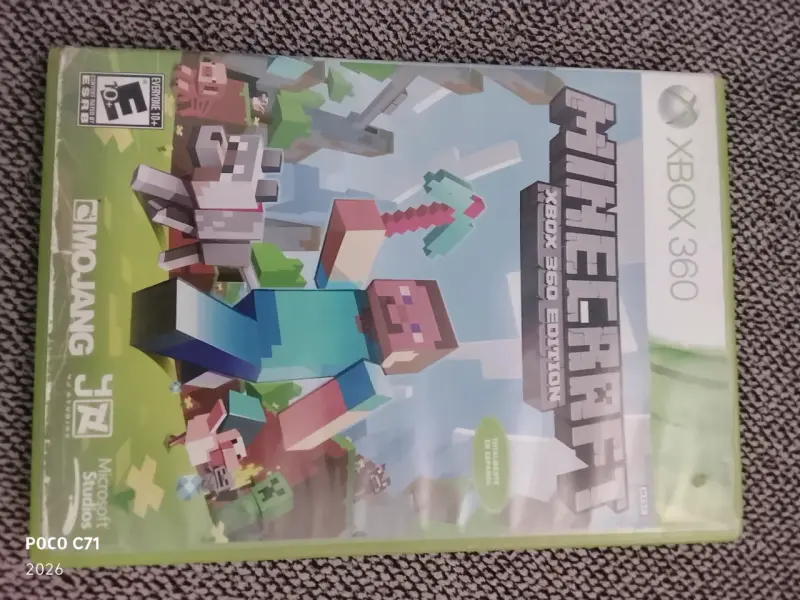 Minecraft Xbox 360 Edition en buen estado - 1