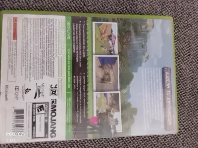 Minecraft Xbox 360 Edition en buen estado - miniatura 2