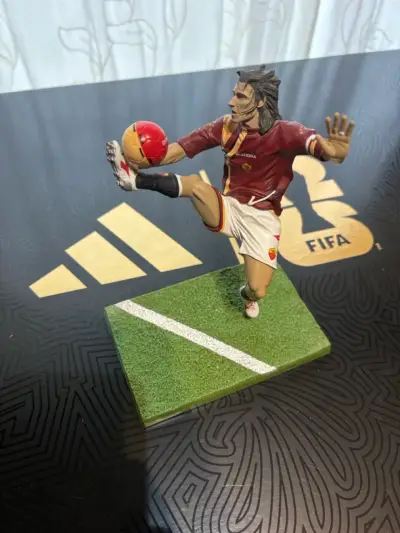Figura de colección de fútbol Francesco Totti Roma - miniatura 1